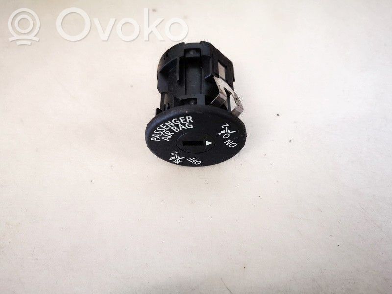 BMW 5 F10 F11 Interrupteur commutateur airbag passager 