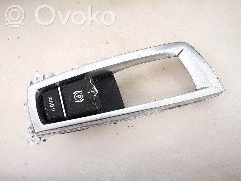 BMW 5 F10 F11 Comutator frână parcare 