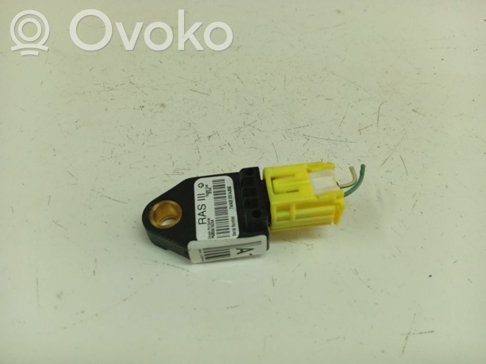 Sensor impacto/accidente para activar Airbag   P68056162AA,39754C,P68056162AA,TWAQE1251AJ050