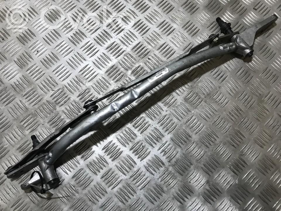 BMW 5 F10 F11 Etupyyhkimen vivusto ja moottori 