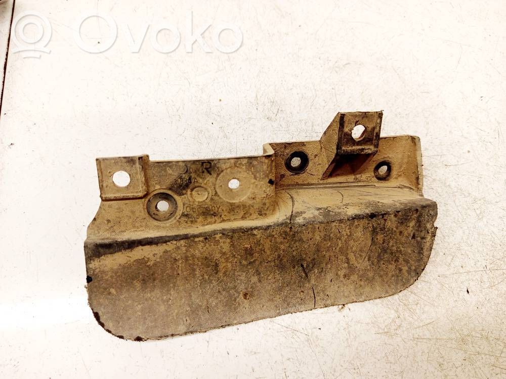 Takaroiskeläppä   4F0853834A,4F0853834A,4F0853834A