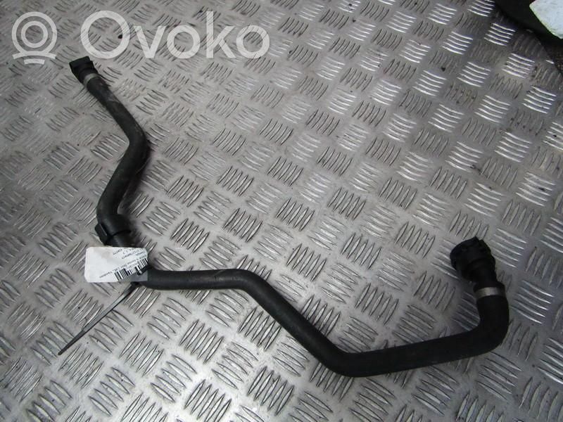 BMW 5 GT F07 Tubo flessibile del liquido di raffreddamento del motore