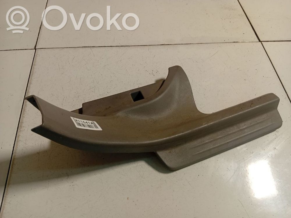 Subaru Forester SG Copertura del rivestimento del sottoporta posteriore