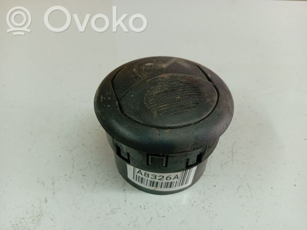 Iveco Daily 30.8 - 9 Grilă ventilație centrală
