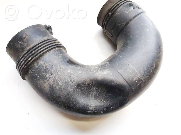 Volkswagen PASSAT B6 Conductă/furtun admisie aer