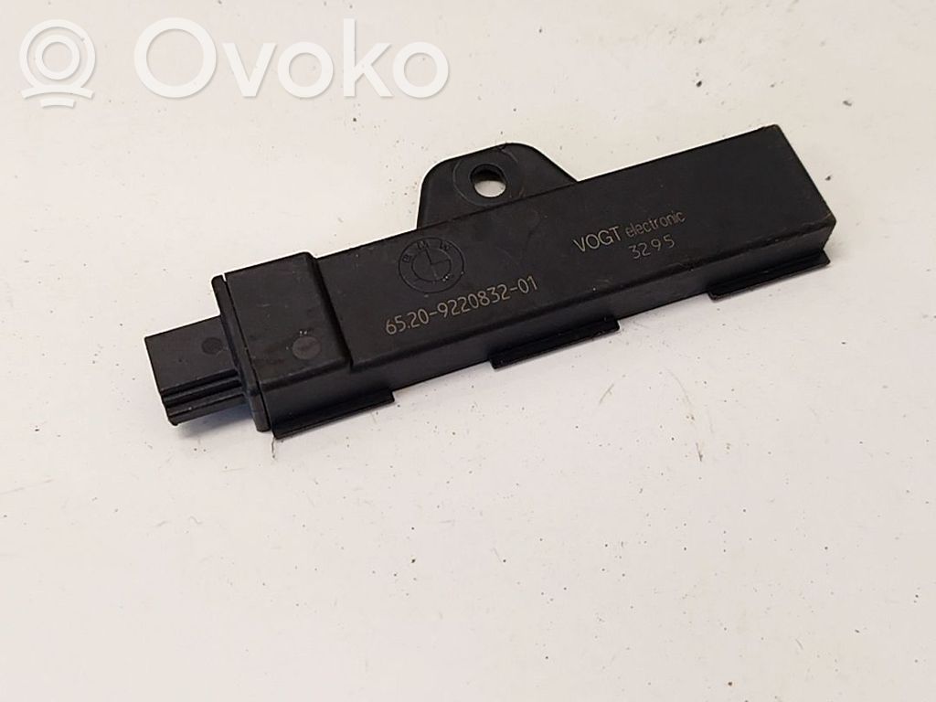 BMW X5 F15 Unitate control antenă