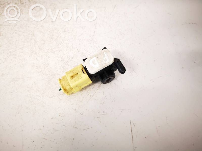 Nissan Juke I F15 Senzor impact/declanșare airbag 