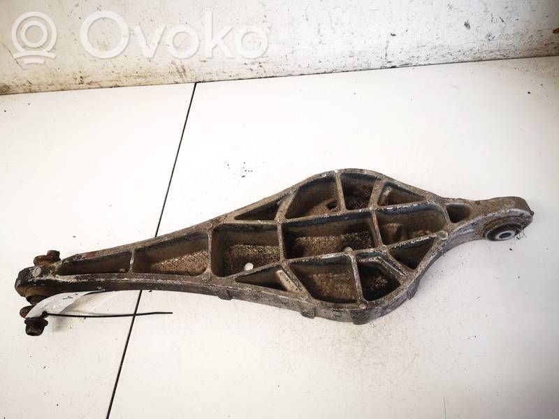 Volvo XC70 Triangle bras de suspension supérieur arrière