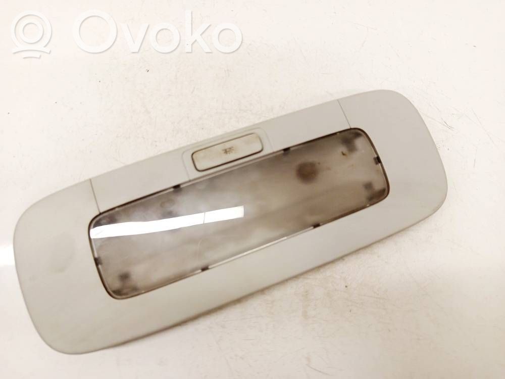 Volkswagen Golf V Lampka podsufitki tylna 