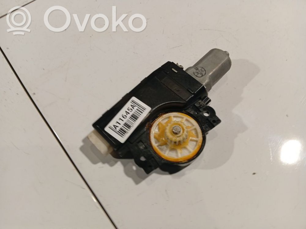 Suzuki Grand Vitara II Moottori/käyttölaite