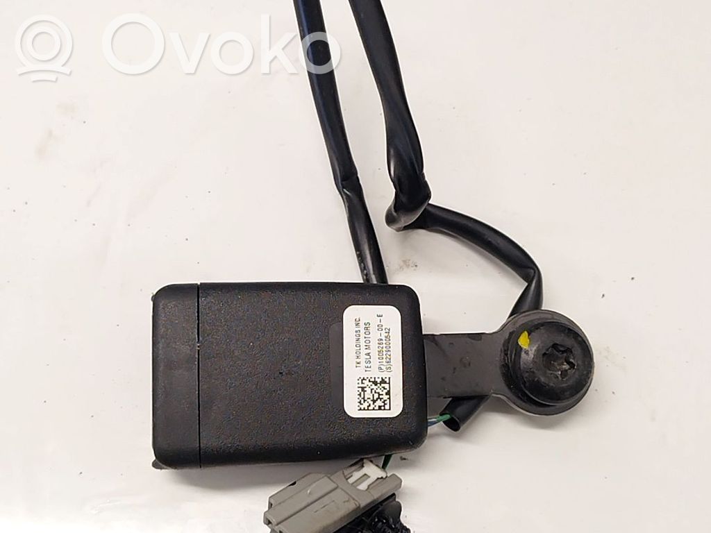 Tesla Model S Hebilla del cinturón de seguridad trasero