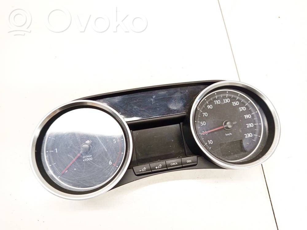Peugeot 508 Compteur de vitesse tableau de bord