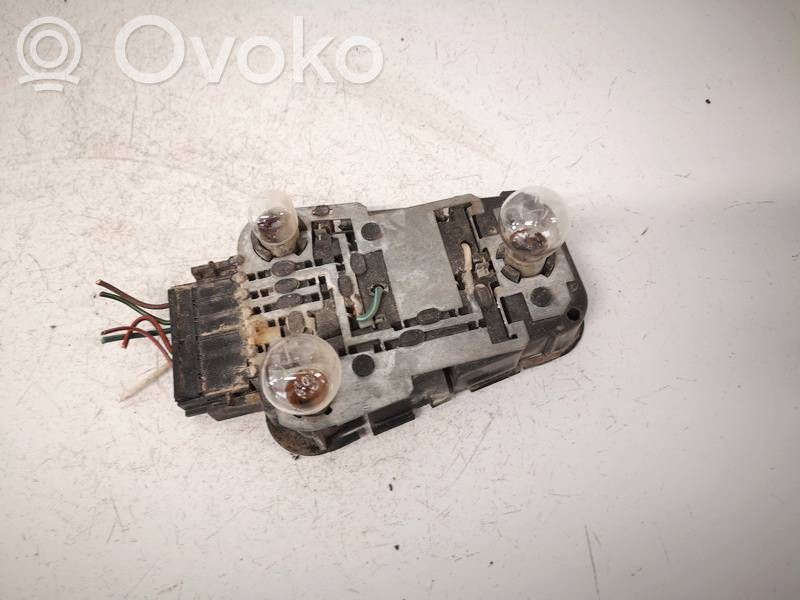 Audi 80 90 B2 Porte ampoule de feu arrière 