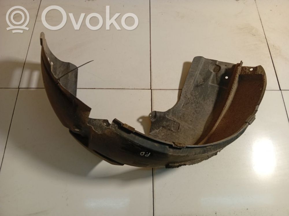 Ford Fiesta Nadkole przednie 