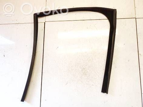 Jaguar I-Pace Cheder cauciuc ușă spate 