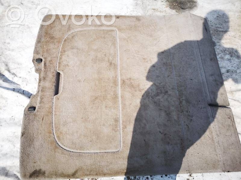 Volvo V50 Bagažinės kilimas