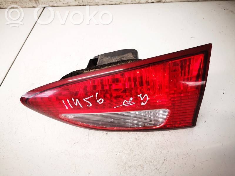 Subaru B9 Tribeca Feux arrière sur hayon