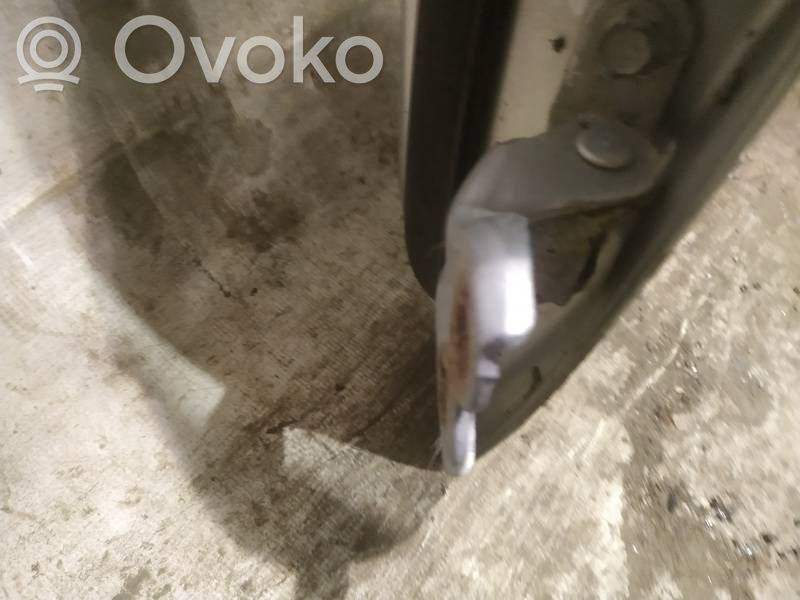 Toyota Avensis Verso Cerniera superiore della portiera anteriore
