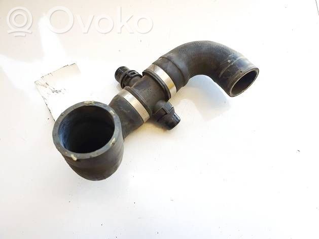 BMW 3 E90 E91 Tuyau de liquide de refroidissement moteur 