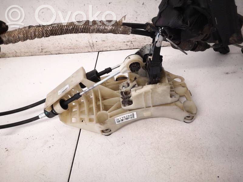 Ford Mondeo MK IV Lewarek zmiany biegów / górny