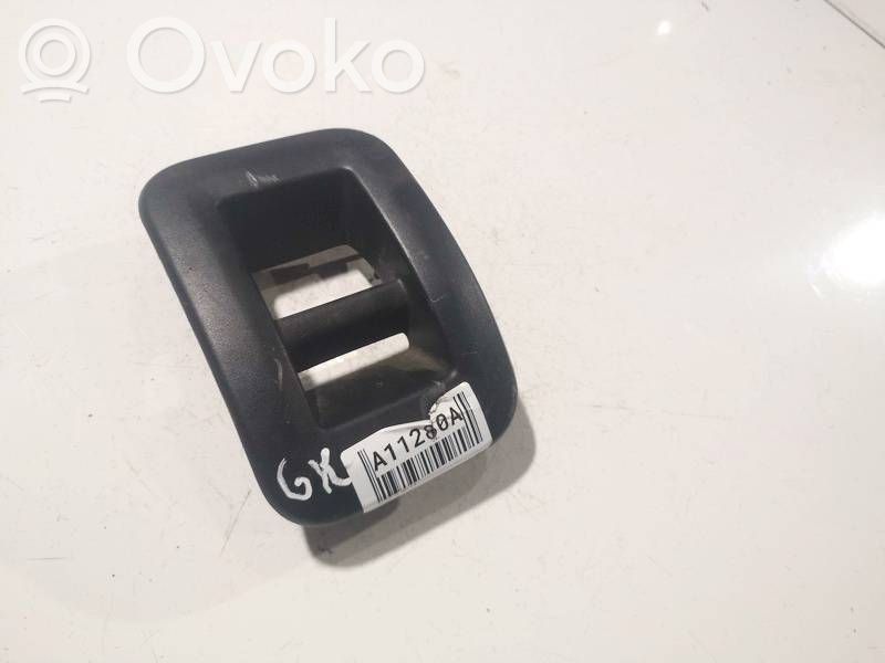 Citroen C5 Verkleidung seitlich Rücksitzbank unten