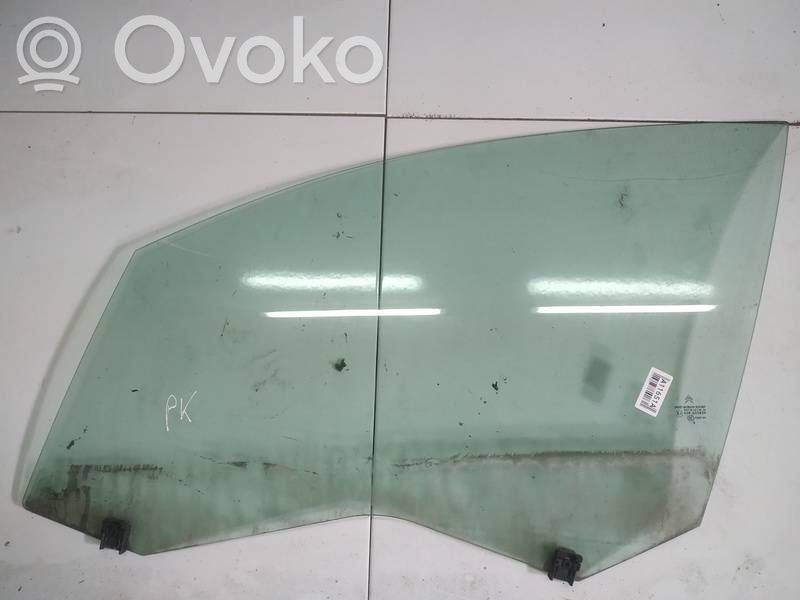 Citroen C5 Vetro del finestrino della portiera anteriore - quattro porte