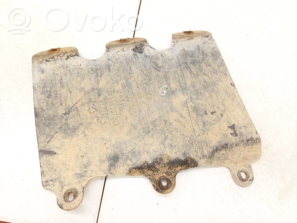 Volkswagen PASSAT B4 Cache de protection sous moteur