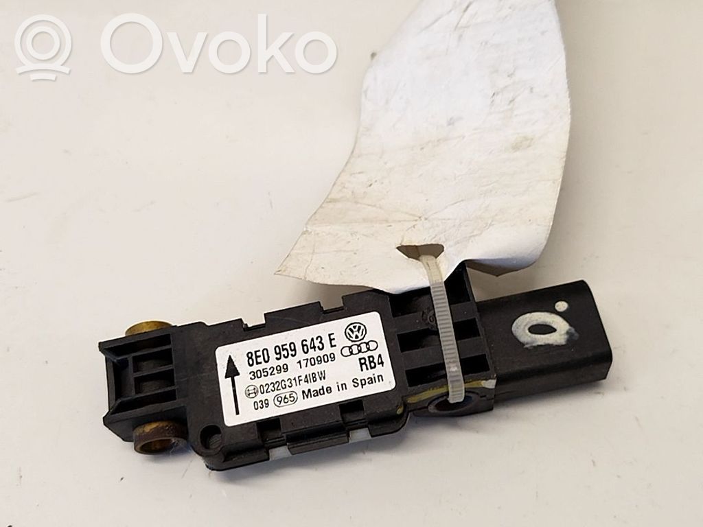 Audi A4 S4 B6 8E 8H Czujnik uderzenia Airbag