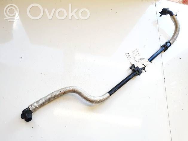 Volkswagen Golf VII Tuyau sous vide 