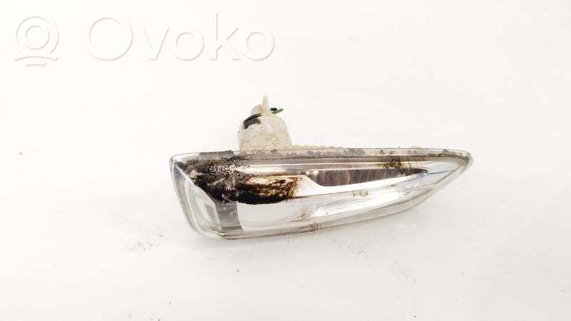 Opel Astra J Piloto intermitente del guardabarros delantero 