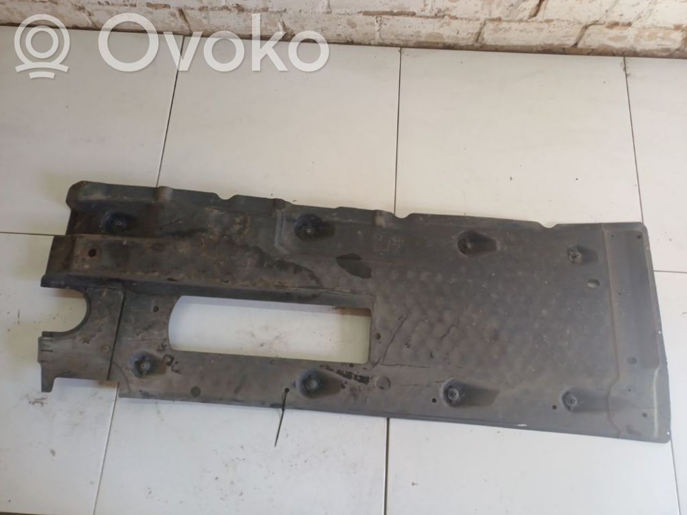 Skoda Octavia Mk2 (1Z) Placa protectora/protector antisalpicaduras motor
