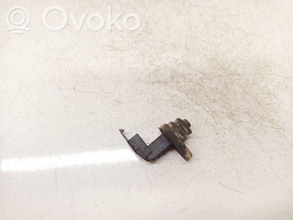Volkswagen PASSAT B4 Etuoven anturi 