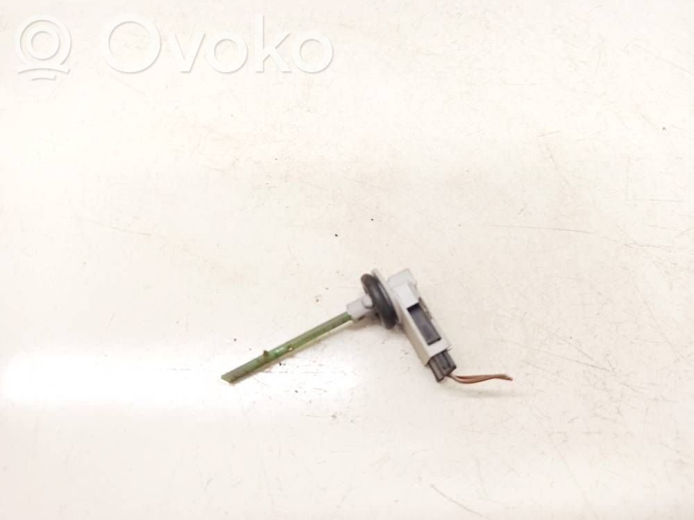 Volkswagen PASSAT B5.5 Czujnik temperatury wewnętrznej 
