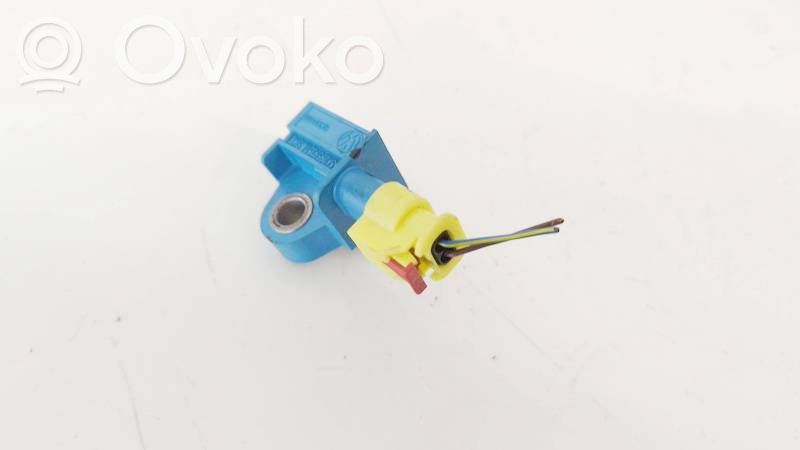 Audi Q3 8U Airbagsensor Crashsensor Drucksensor 
