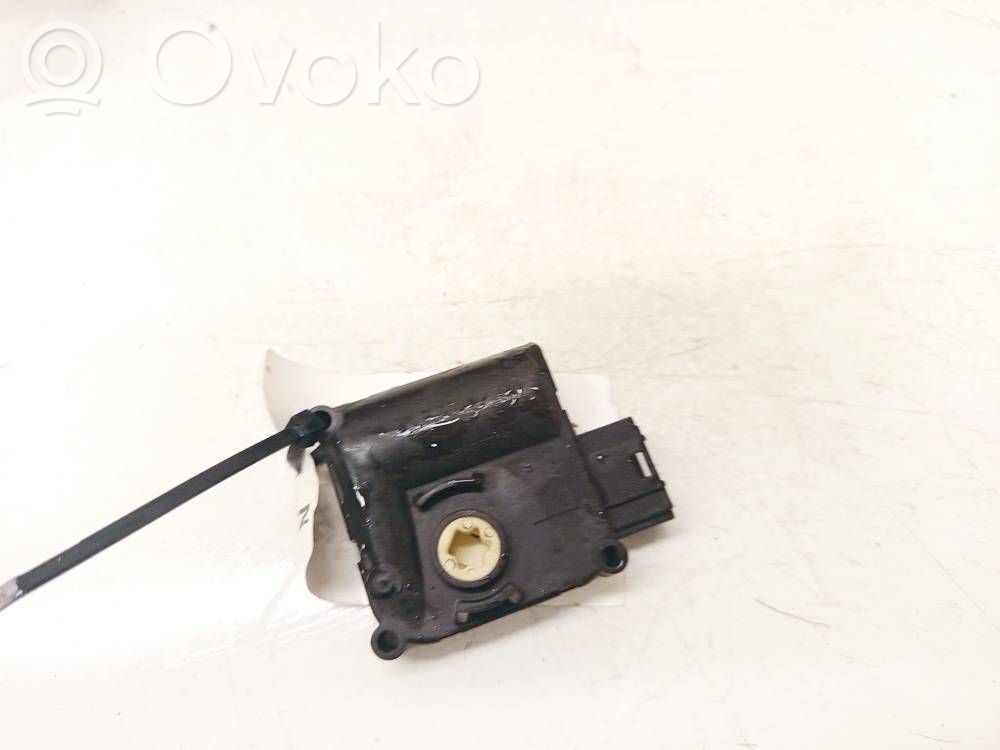 Audi A8 S8 D3 4E Motor/actuator clapetă aer 