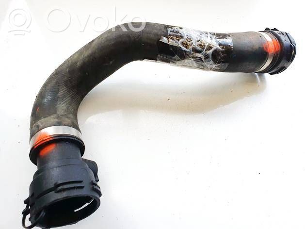 Audi A6 S6 C6 4F Engine coolant pipe/hose 