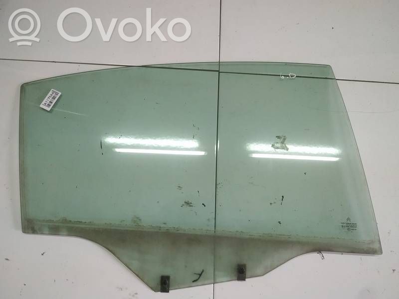 Citroen C4 I Vitre de fenêtre porte arrière 