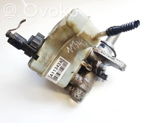 Volkswagen PASSAT B6 Główny cylinder hamulca 