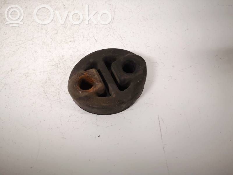 Lexus IS 220D-250-350 Halterung Stabilisator hinten 