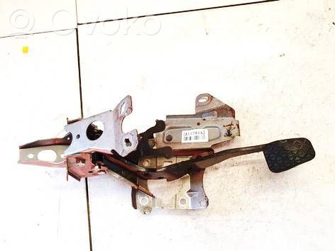 Ford Fiesta Pédale d'embrayage