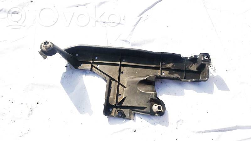 Lexus CT 200H Engine splash shield/under tray 