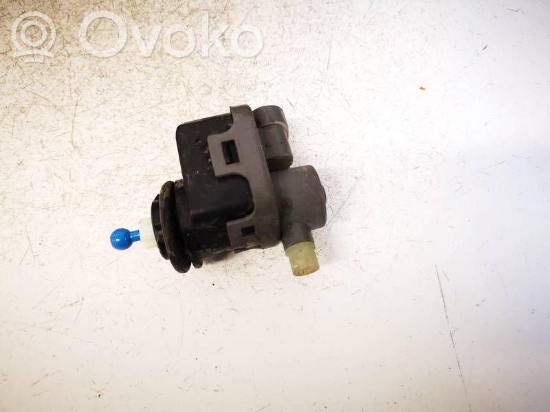 Nissan Qashqai Silniczek regulacji świateł