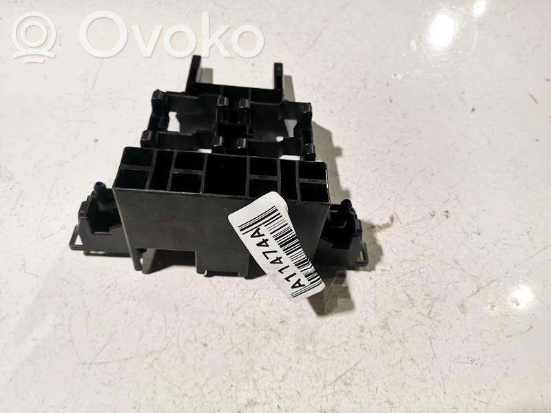 Volkswagen PASSAT B7 Muu ulkopuolen osa 
