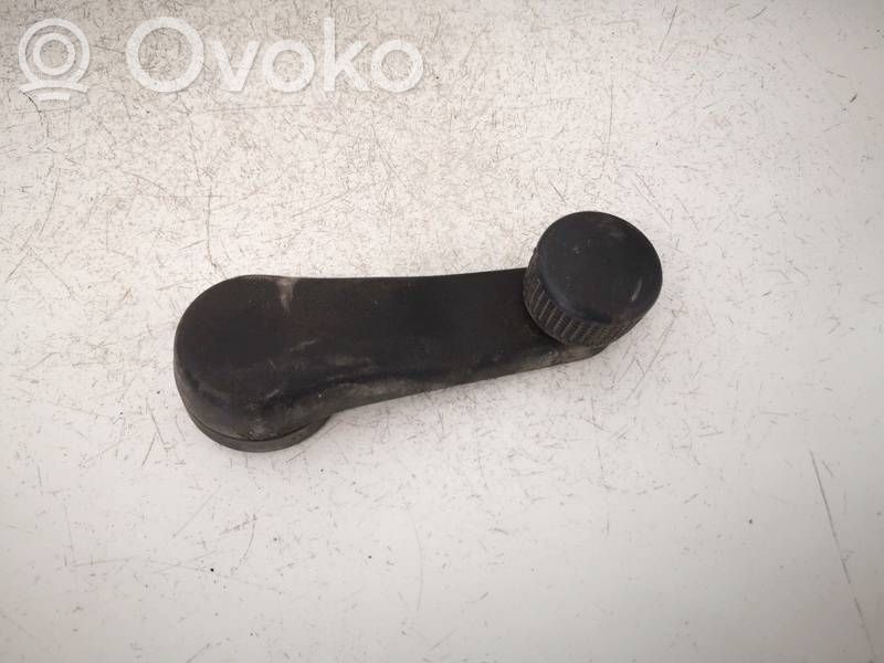 Skoda Roomster (5J) Fensterkurbel Tür vorne 