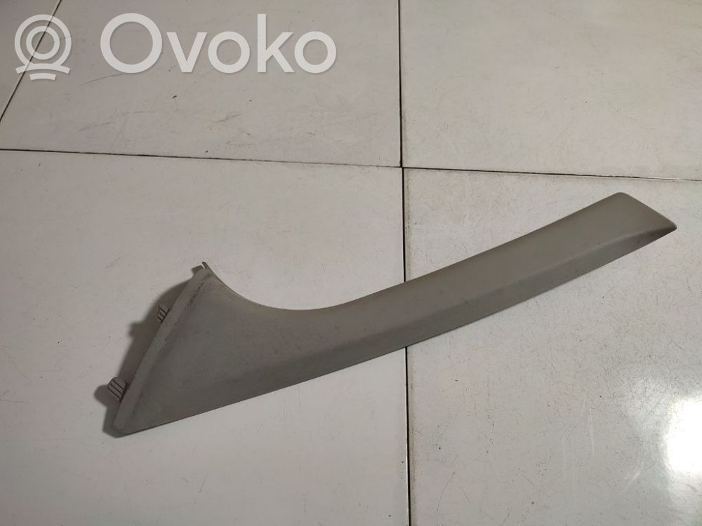 Dacia Dokker Rivestimento montante (C)