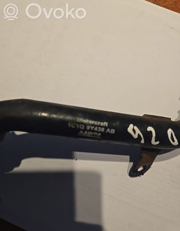 Ford Mondeo Mk III Tuyau de liquide de refroidissement moteur 