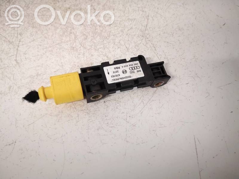 Audi A3 S3 8P Airbagsensor Crashsensor Drucksensor 