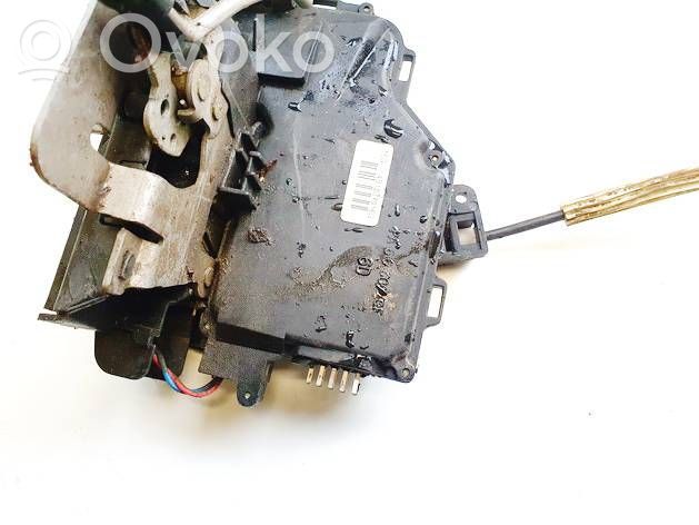 Audi A6 S6 C5 4B Serrure de porte avant 