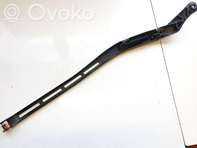 Audi A6 S6 C5 4B Ramię wycieraczki szyby przedniej / czołowej 