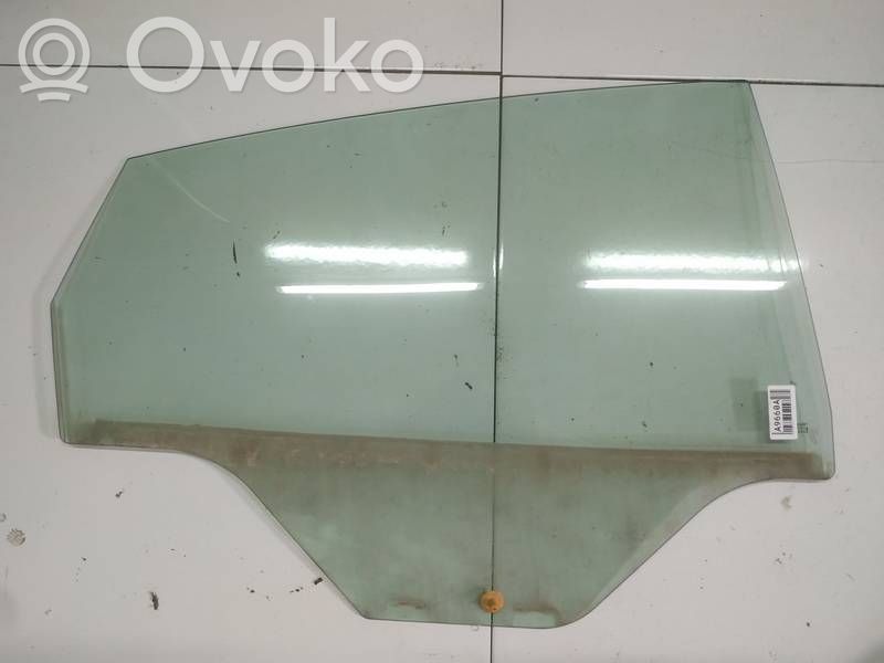Ford Fiesta Vetro del finestrino della portiera posteriore